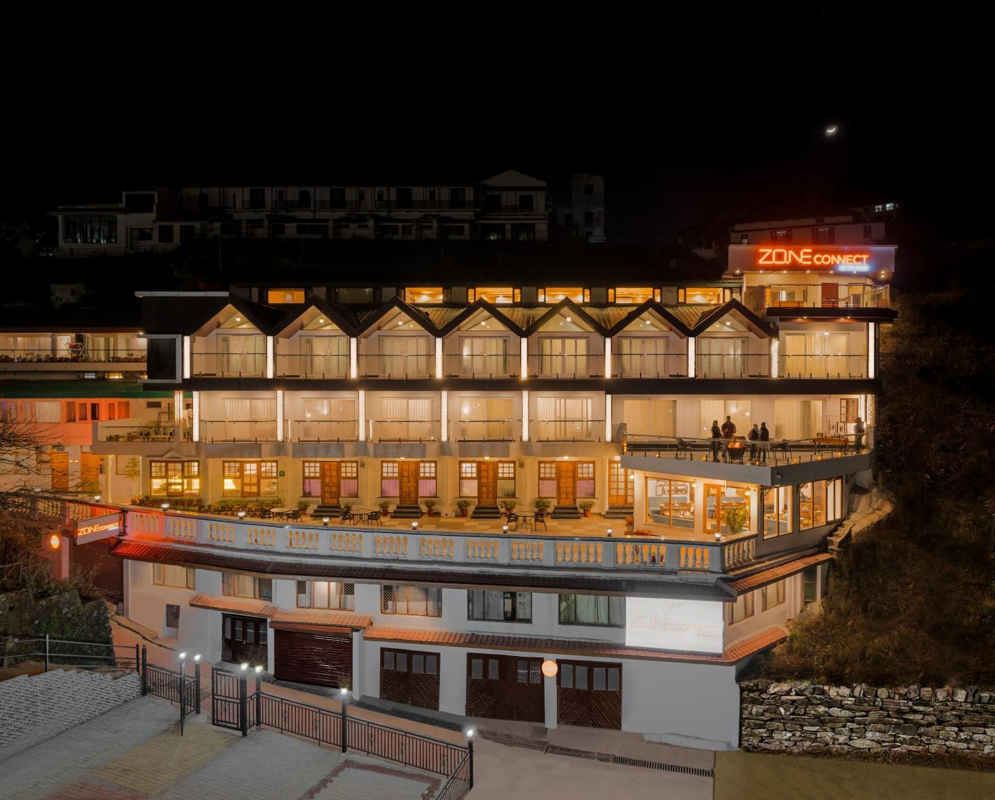Zone Connect By The Park Mussoorie Hotel Buitenkant foto